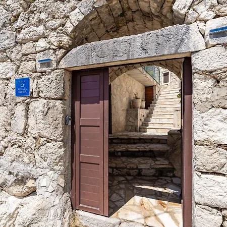 Private Pool - Meditteranean Peace *