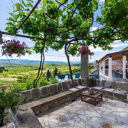 Private Pool - Meditteranean Peace