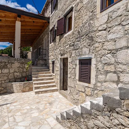 Private Pool - Meditteranean Peace بيت للعطل