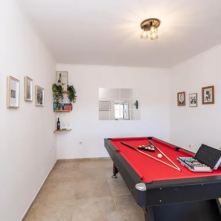 Private Pool - Meditteranean Peace