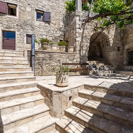 Private Pool - Meditteranean Peace *