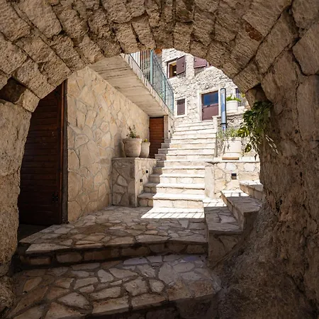 Private Pool - Meditteranean Peace *