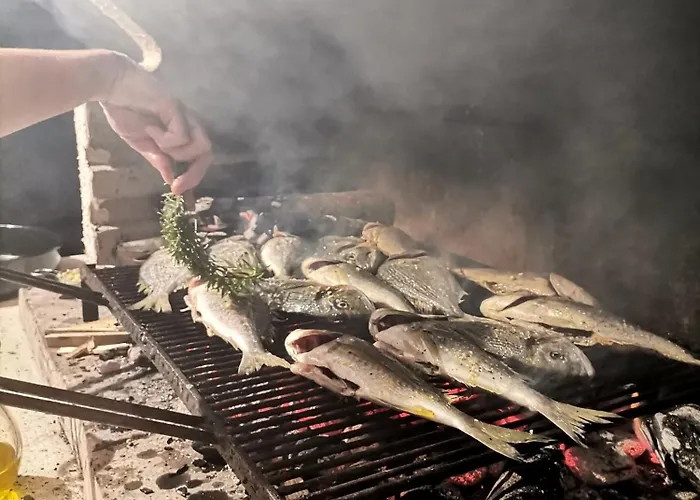 Private Pool - Meditteranean Peace
