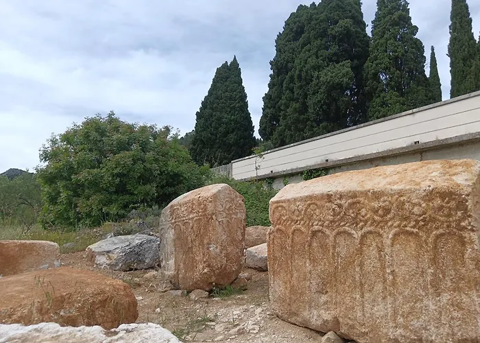 بيت للعطل Private Pool - Meditteranean Peace سلانو