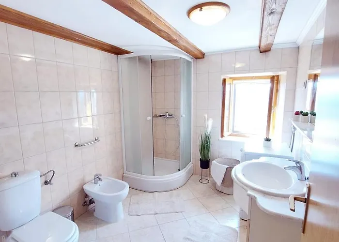 Private Pool - Meditteranean Peace Semesterbostad