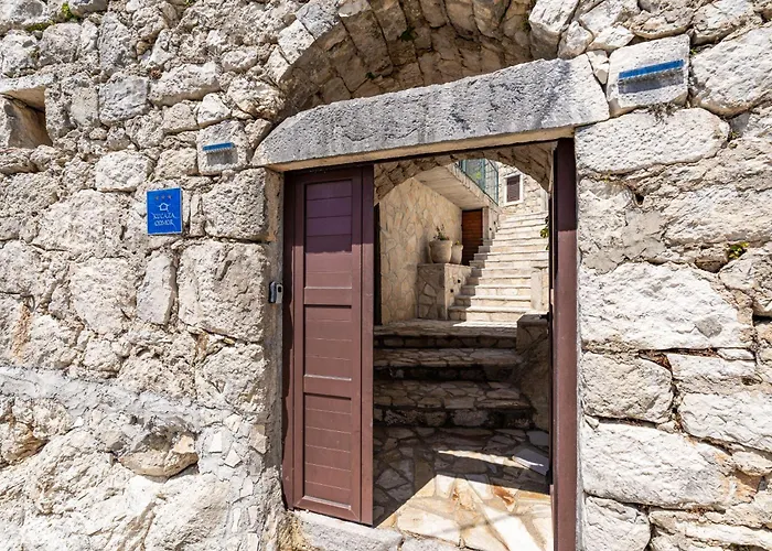 Private Pool - Meditteranean Peace *