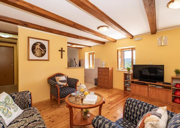 Private Pool - Meditteranean Peace