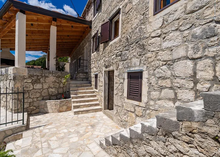 Private Pool - Meditteranean Peace بيت للعطل