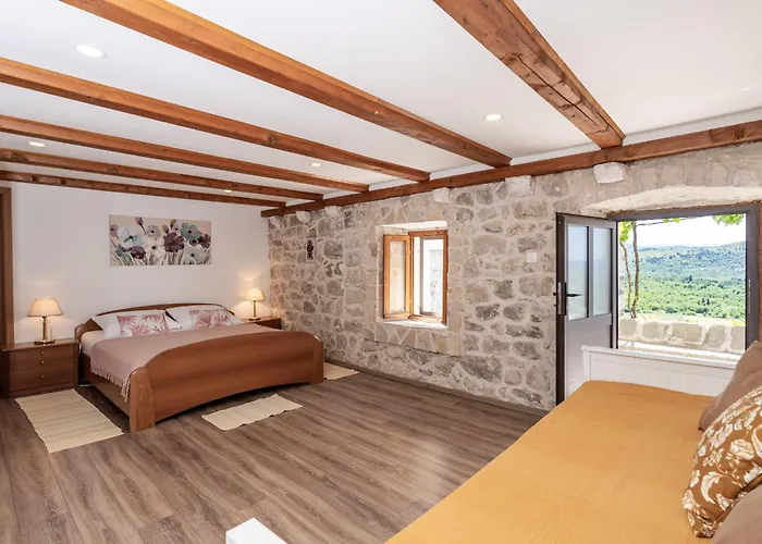 Private Pool - Meditteranean Peace