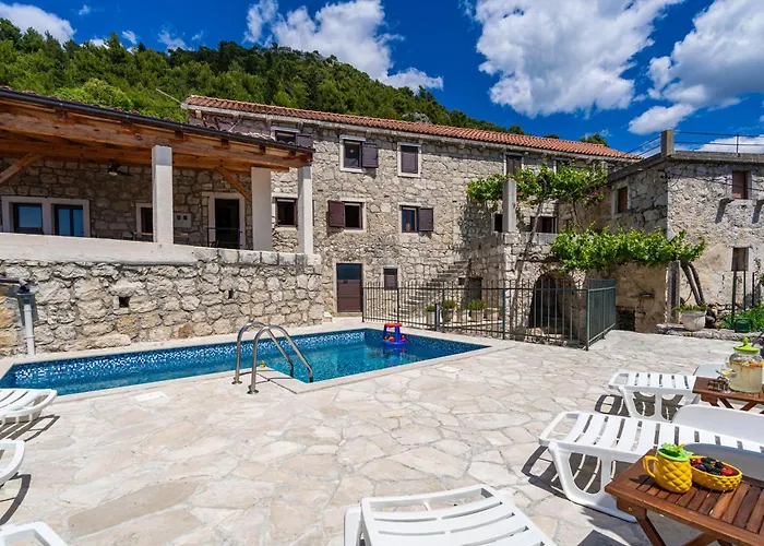 Private Pool - Meditteranean Peace بيت للعطل